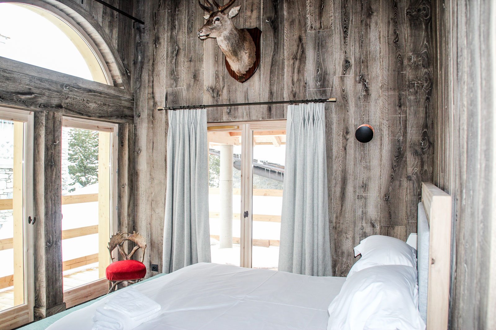 bespoke curtains in val disere